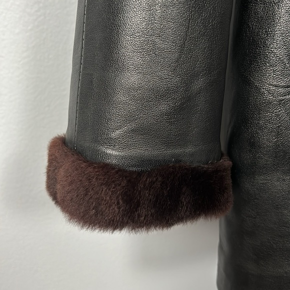 Vintage Black Leather Zipper Front Fur collar, sleeve w faux fur lining size 4-6 - Picture 3 of 16